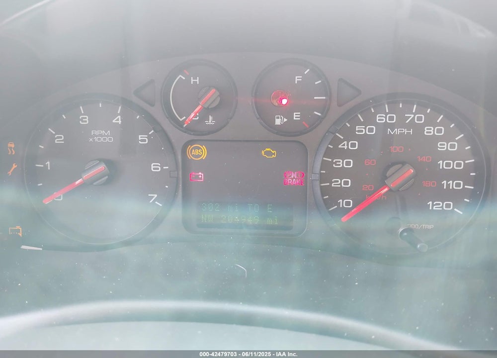2005 FORD FREESTYLE SEL VIN: 1FMDK05155GA77812
