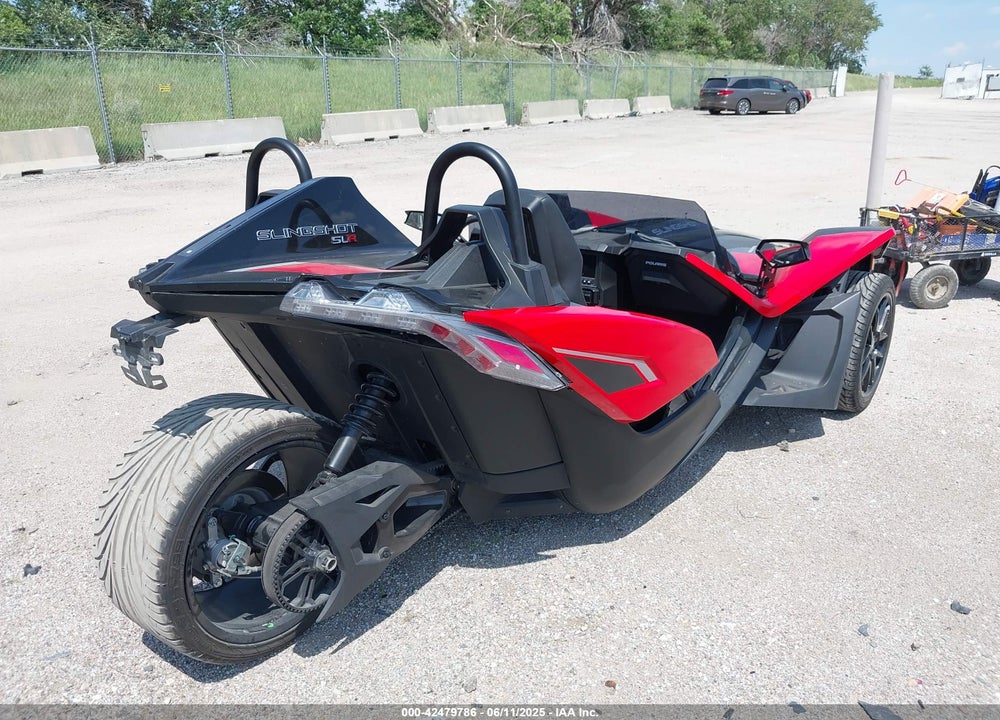 2024 POLARIS SLINGSHOT SLR VIN: 57XAAFHB7R8165298