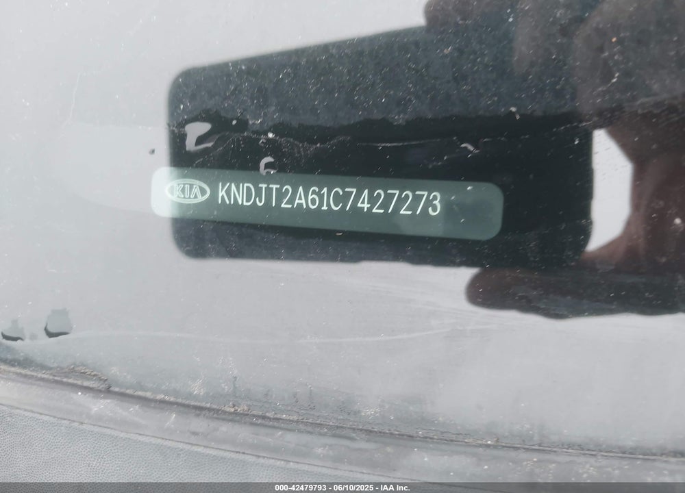 2012 KIA SOUL VIN: KNDJT2A61C7427273