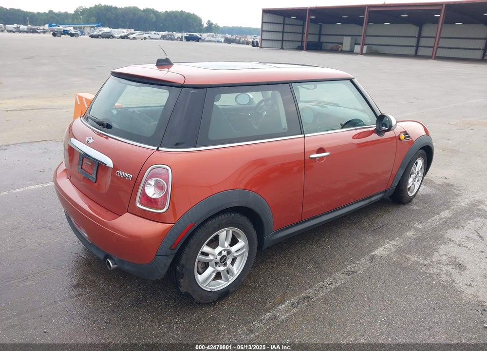 2012 MINI COOPER VIN: WMWSU3C57CT264726
