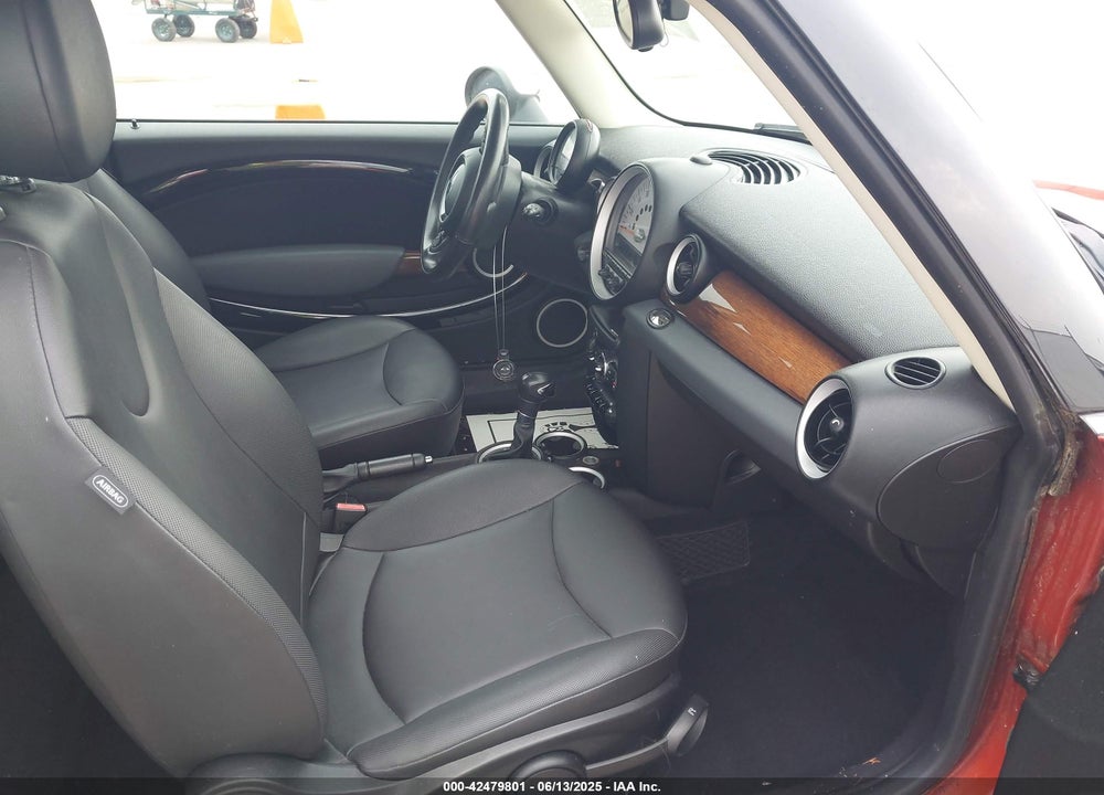 2012 MINI COOPER VIN: WMWSU3C57CT264726