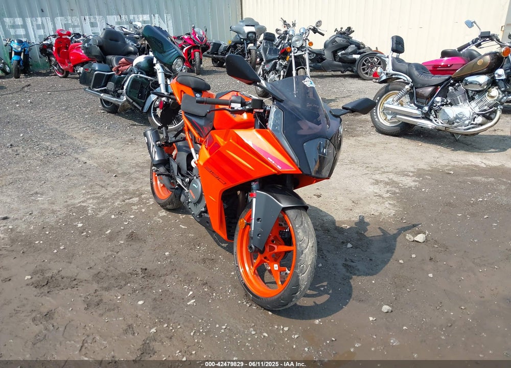 2024 KTM 390 RC VIN: MD2JYJ401RN209481
