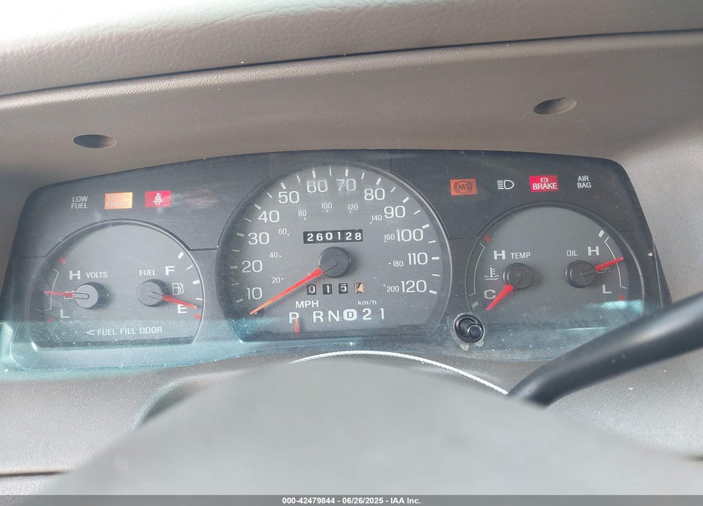 2002 MERCURY GRAND MARQUIS LS VIN: 2MEFM75W52X629762