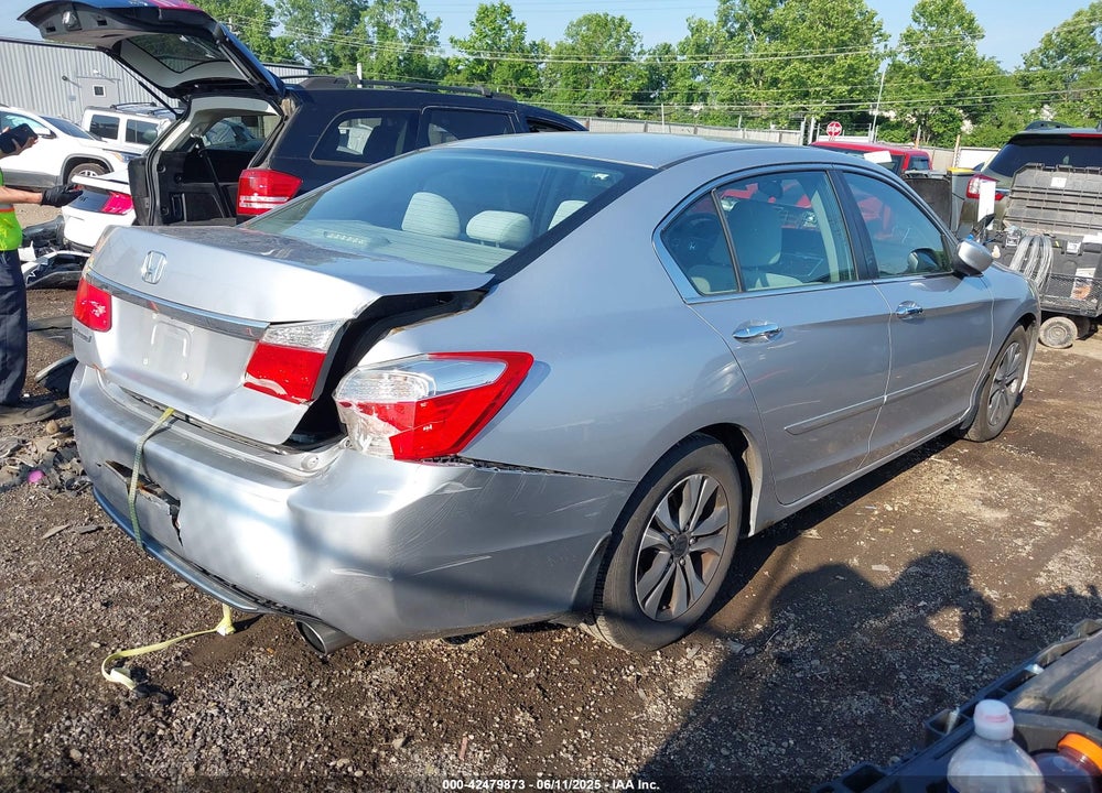 2013 HONDA ACCORD LX VIN: 1HGCR2F37DA117513