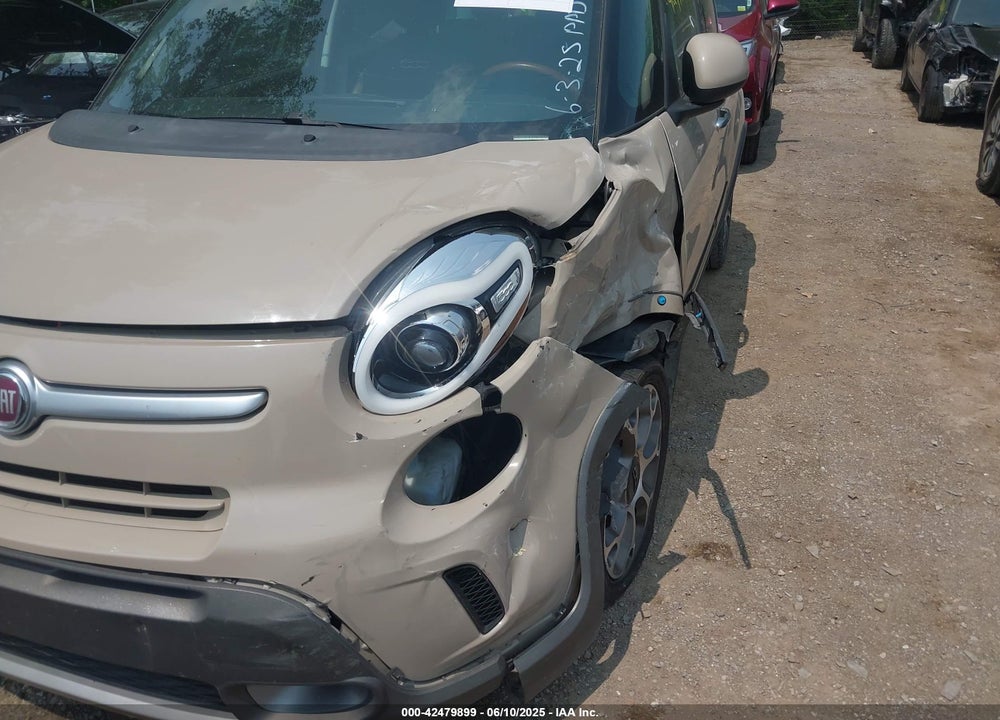 2014 FIAT 500L VIN: ZFBCFADH0EZ009188