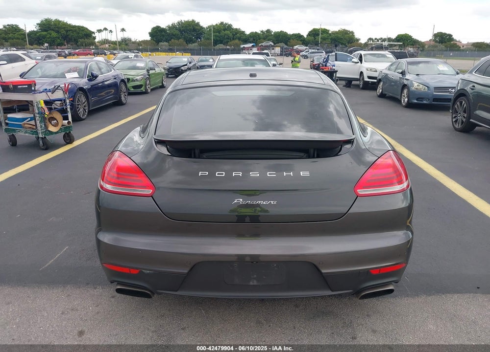 2015 PORSCHE PANAMERA VIN: WP0AA2A71FL002436