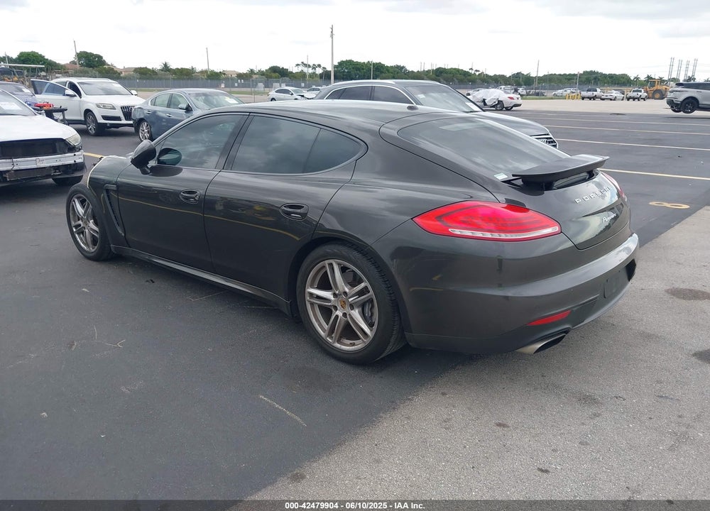 2015 PORSCHE PANAMERA VIN: WP0AA2A71FL002436