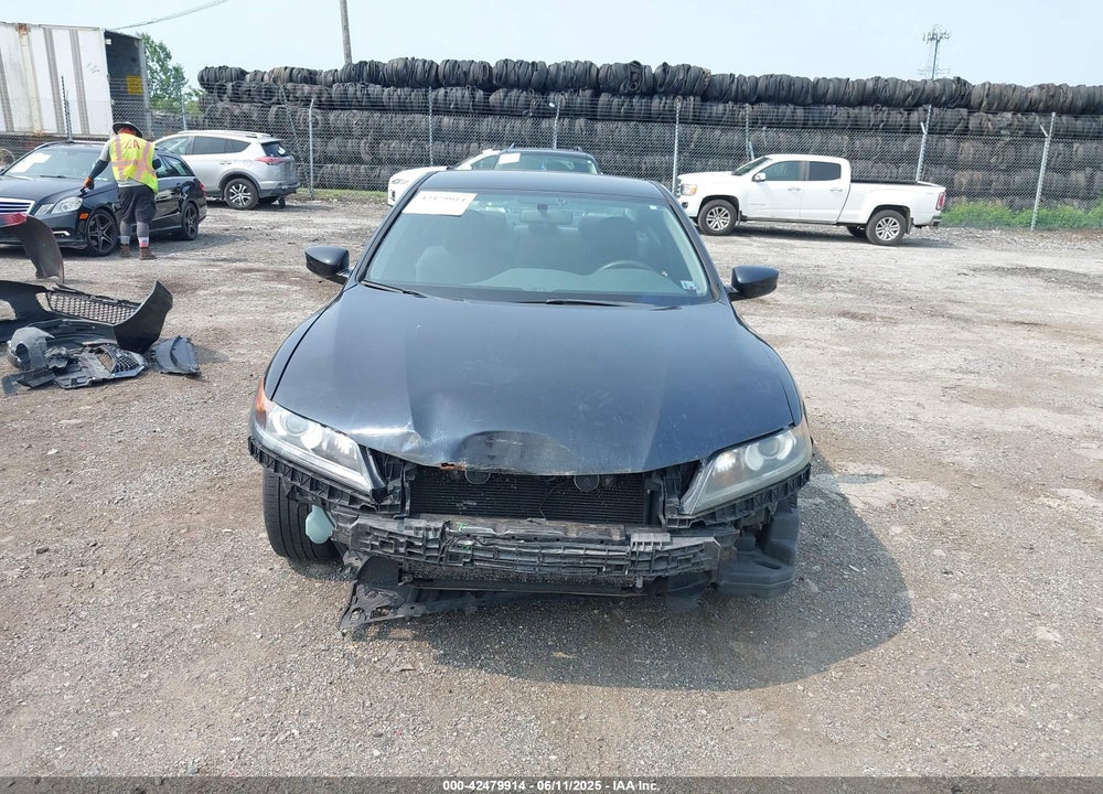 2015 HONDA ACCORD VIN: 1HGCT1B38FA016467
