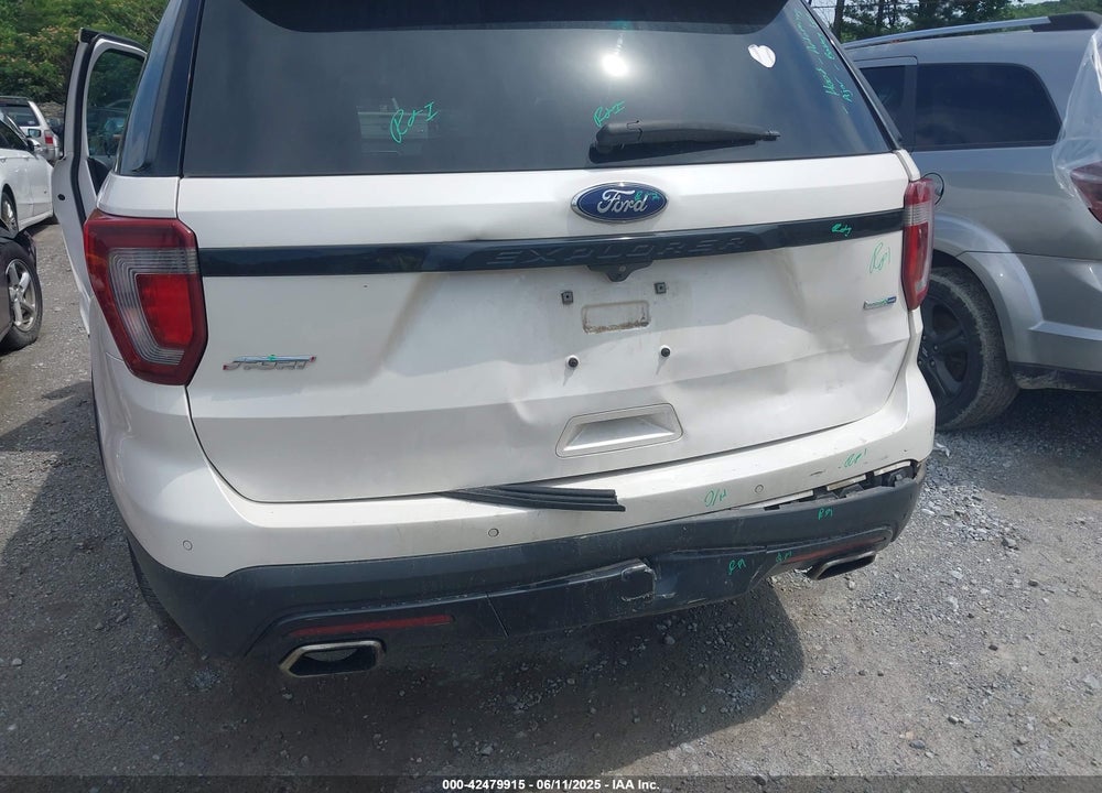 2016 FORD EXPLORER VIN: 1FM5K8GT8GGA23182