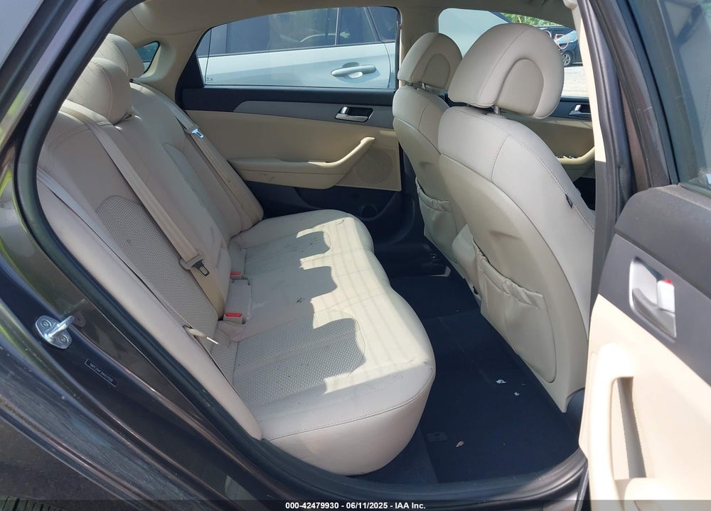 2017 HYUNDAI SONATA VIN: 5NPE24AF3HH571510