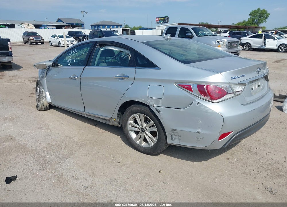 2012 HYUNDAI SONATA HYBRID VIN: KMHEC4A40CA058206