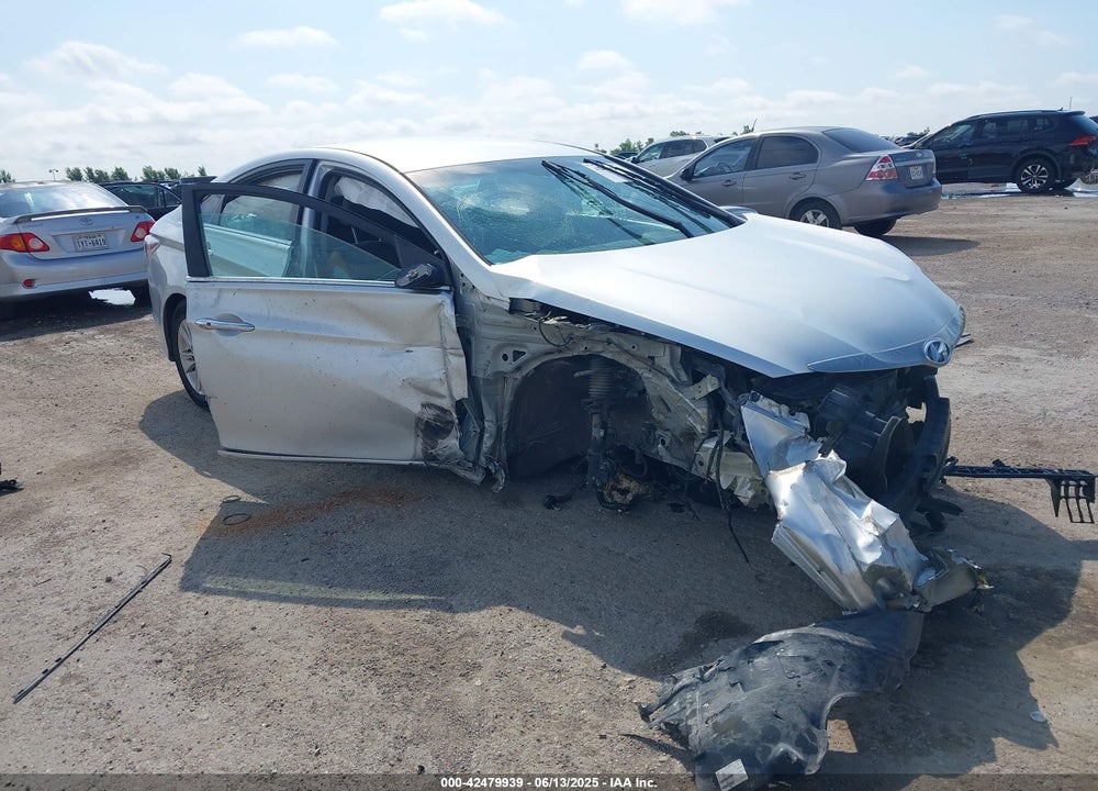 2012 HYUNDAI SONATA HYBRID VIN: KMHEC4A40CA058206