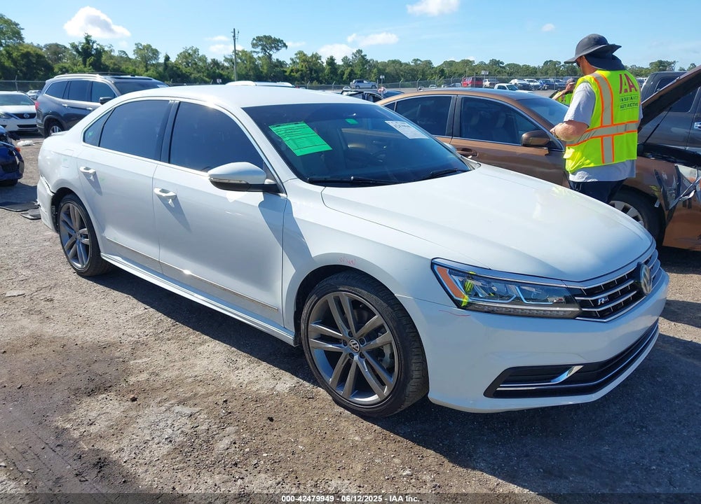 2017 VOLKSWAGEN PASSAT 1.8T R-LINE VIN: 1VWDT7A3XHC054164