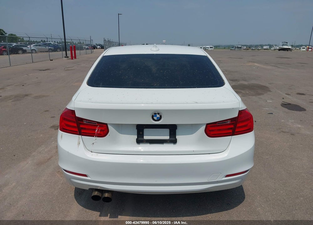 2014 BMW 3 SERIES VIN: WBA3B3G58ENR83415