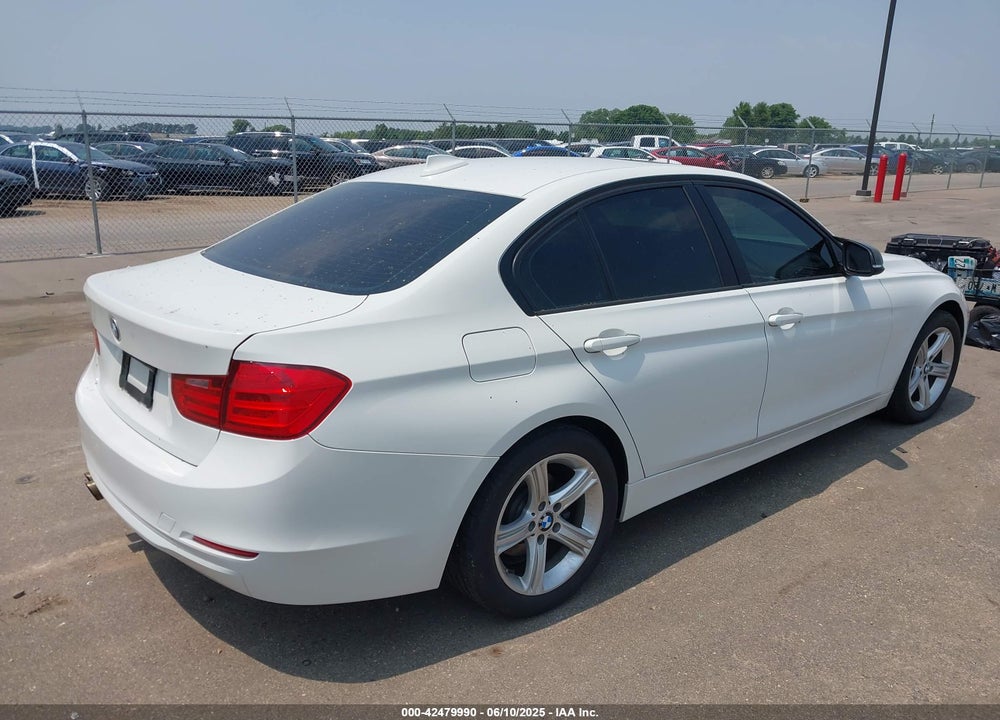 2014 BMW 3 SERIES VIN: WBA3B3G58ENR83415