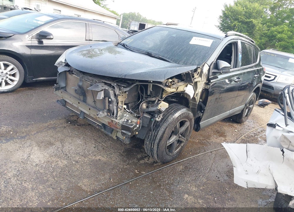 2018 TOYOTA RAV4 VIN: 2T3BFREV4JW713108
