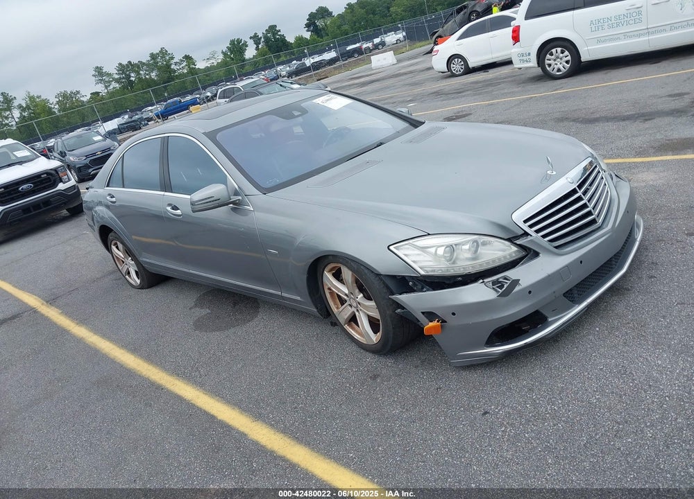 2012 MERCEDES-BENZ S 550 VIN: WDDNG7DB4CA430575