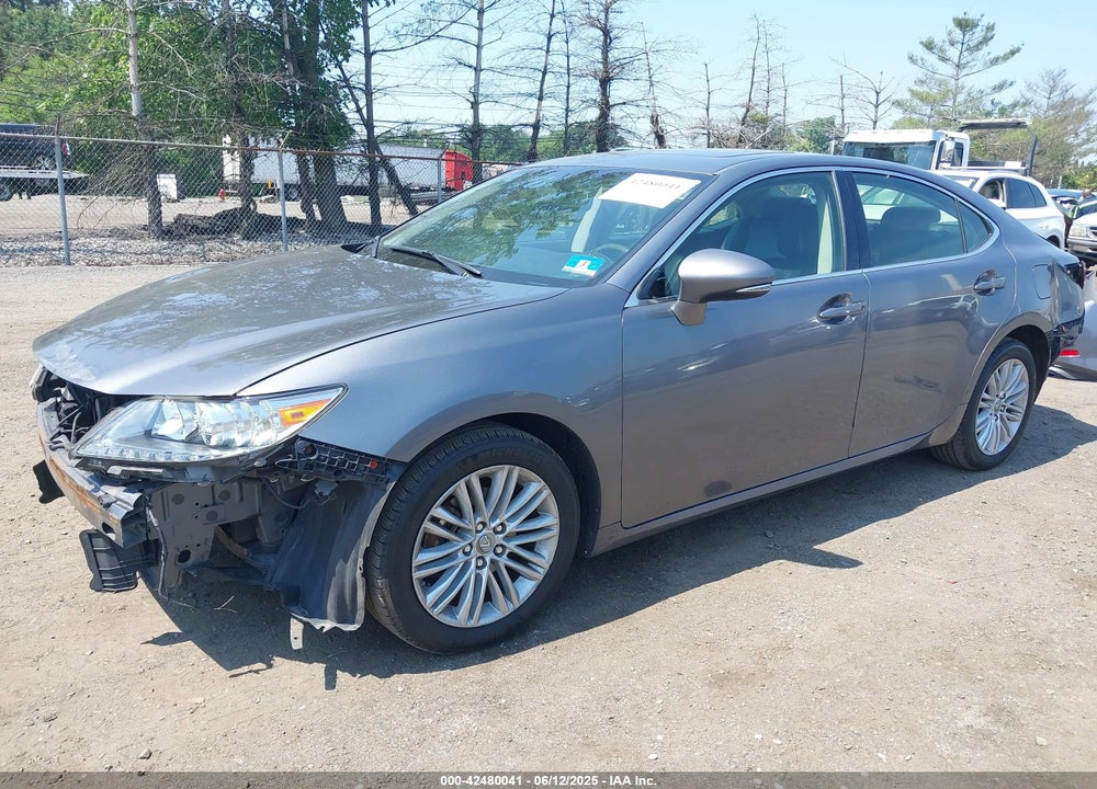 2014 LEXUS ES VIN: JTHBK1GG3E2136905