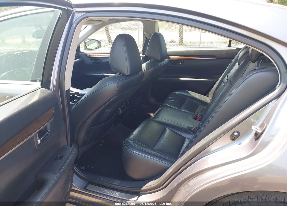 2014 LEXUS ES VIN: JTHBK1GG3E2136905