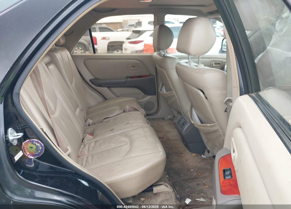 2000 LEXUS RX 300 VIN: JT6HF10UXY0159685