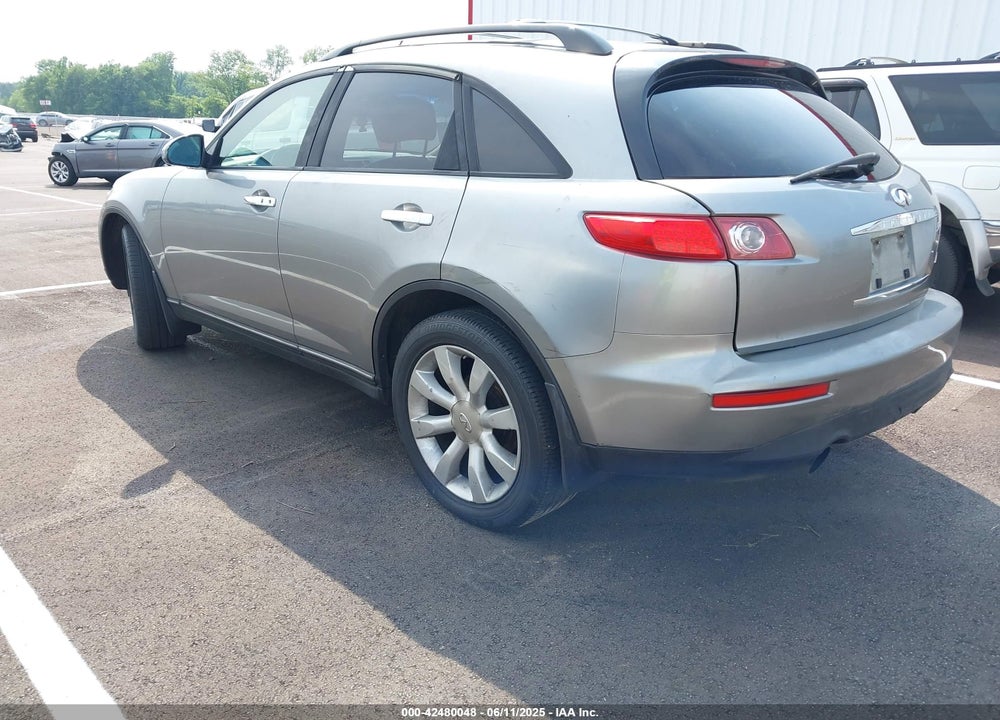 2003 INFINITI FX35 VIN: JNRAS08W43X002756