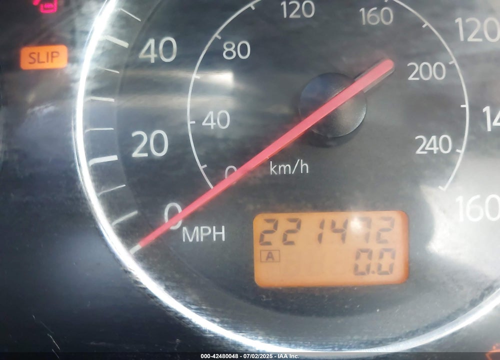 2003 INFINITI FX35 VIN: JNRAS08W43X002756