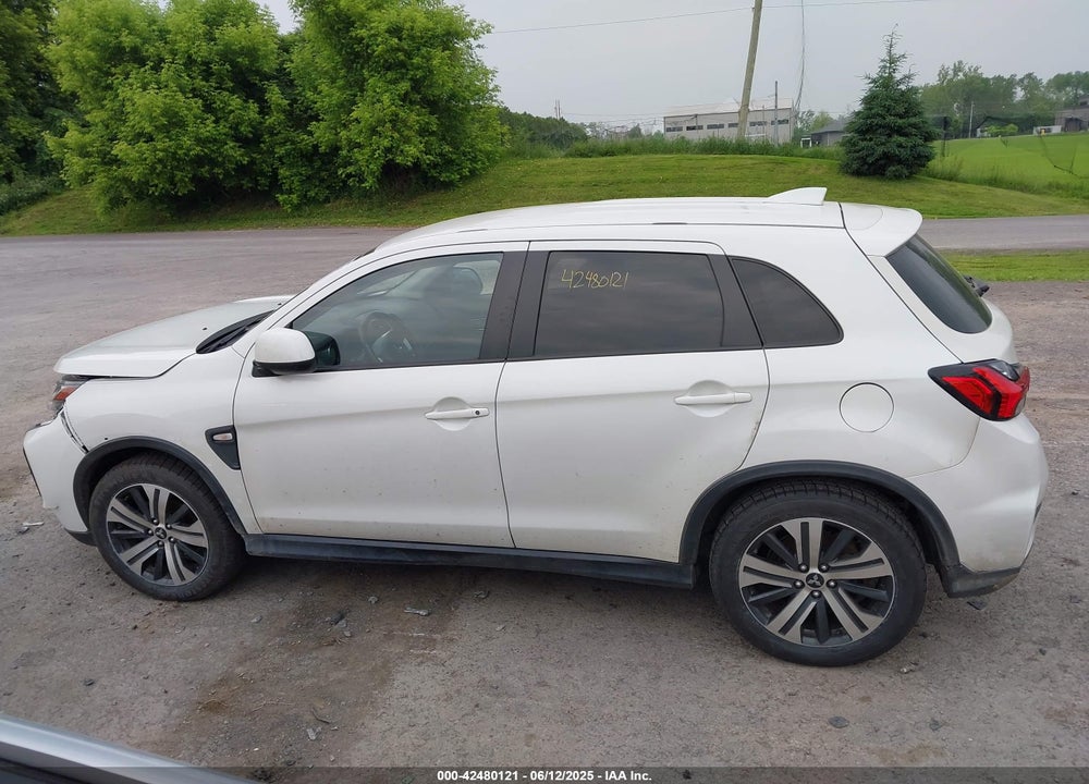 2020 MITSUBISHI OUTLANDER SPORT VIN: JA4AR3AU2LU012736