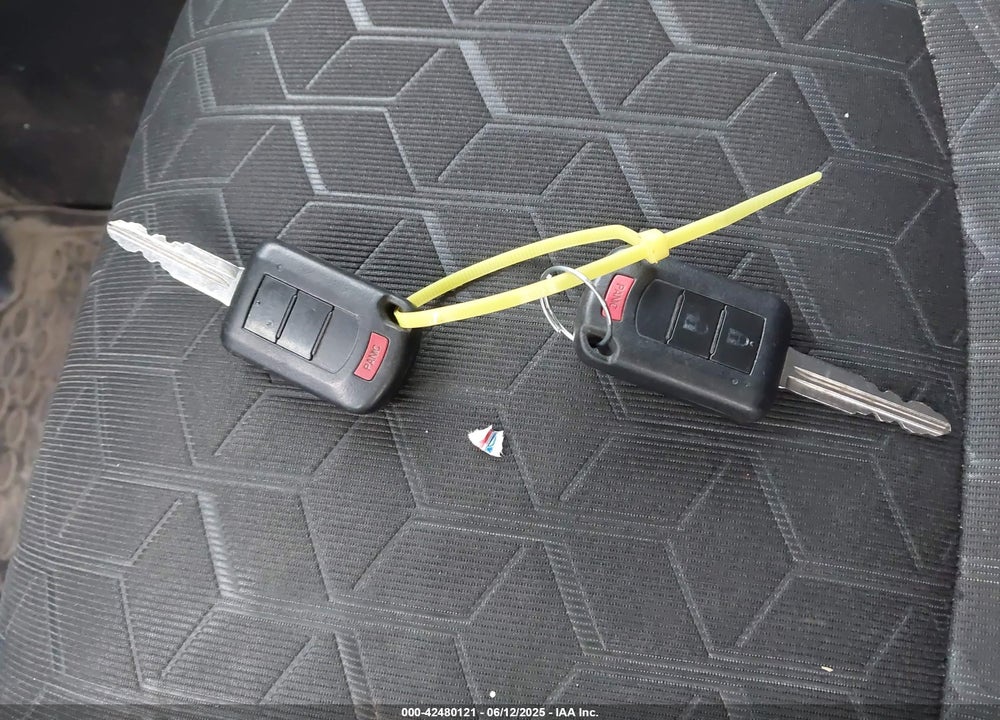 2020 MITSUBISHI OUTLANDER SPORT VIN: JA4AR3AU2LU012736