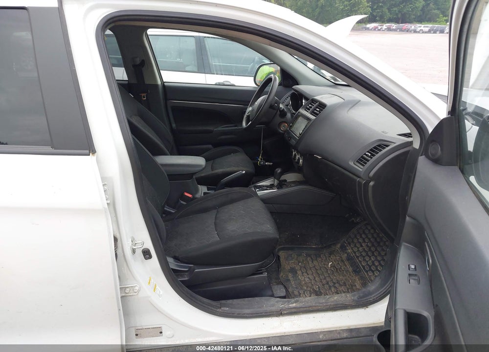 2020 MITSUBISHI OUTLANDER SPORT VIN: JA4AR3AU2LU012736