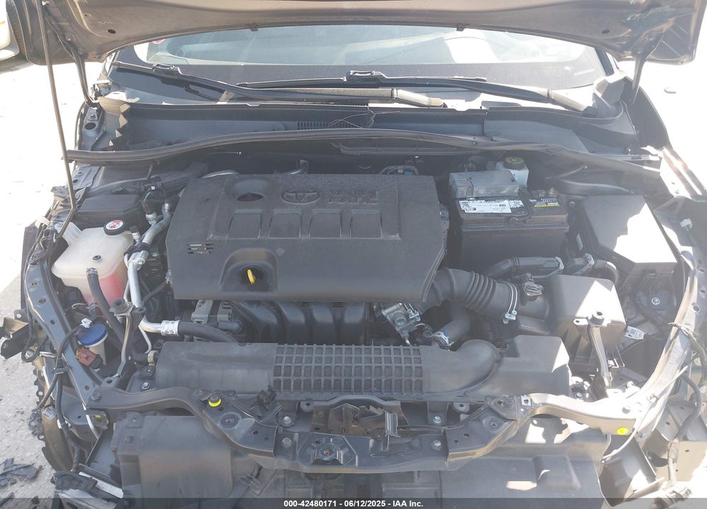 2019 TOYOTA C-HR VIN: NMTKHMBX8KR076177