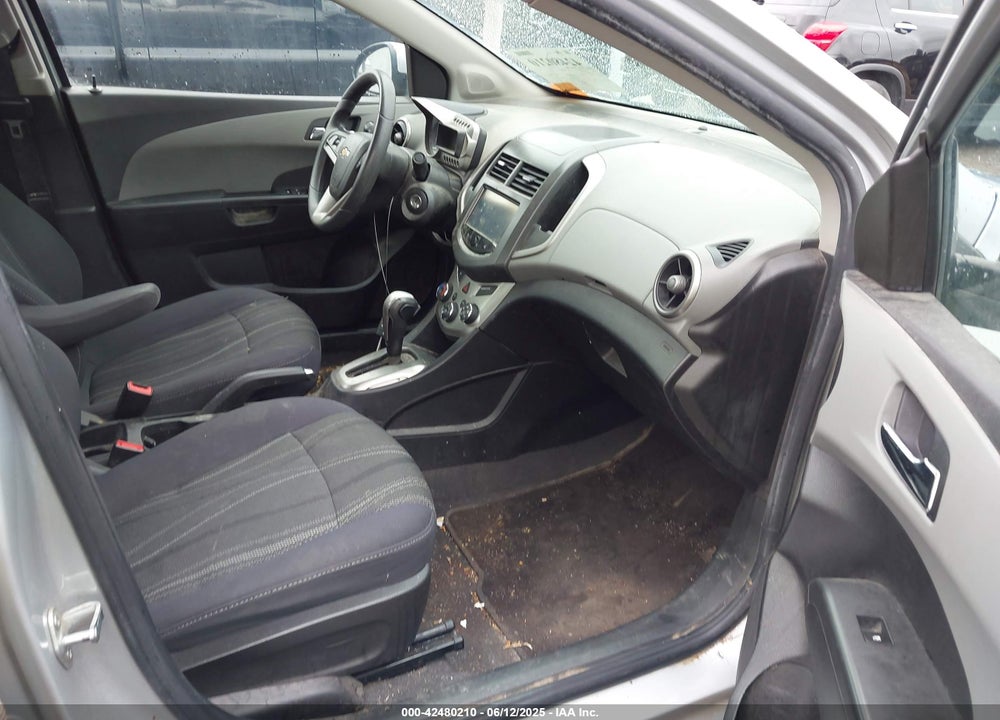 2014 CHEVROLET SONIC VIN: 1G1JC5SH6E4208534