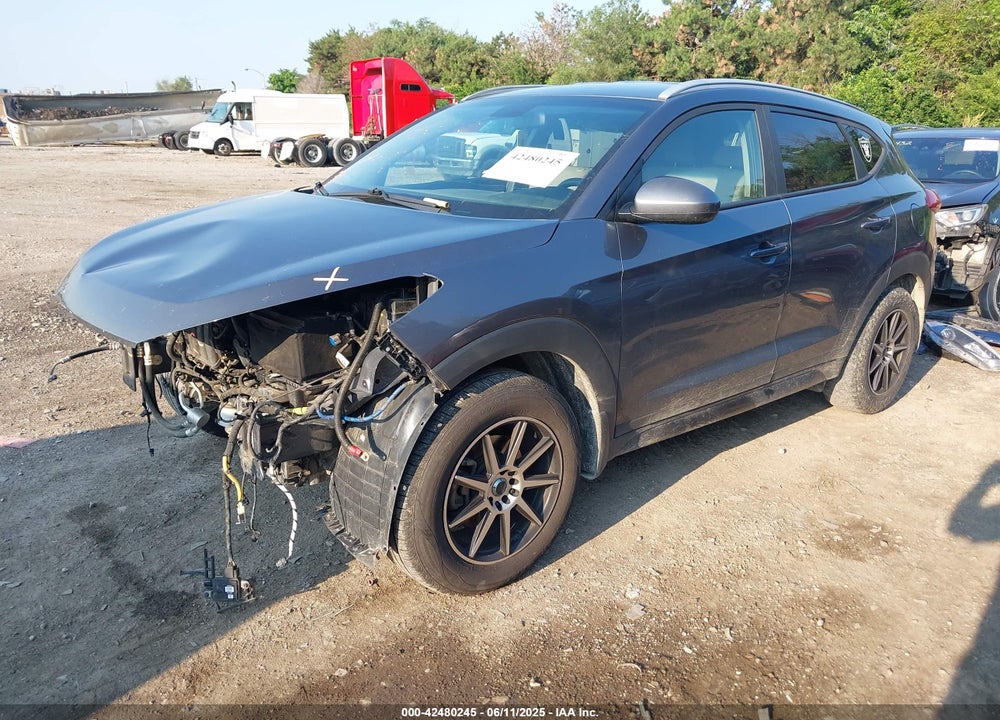 2016 HYUNDAI TUCSON VIN: KM8J3CA4XGU207587