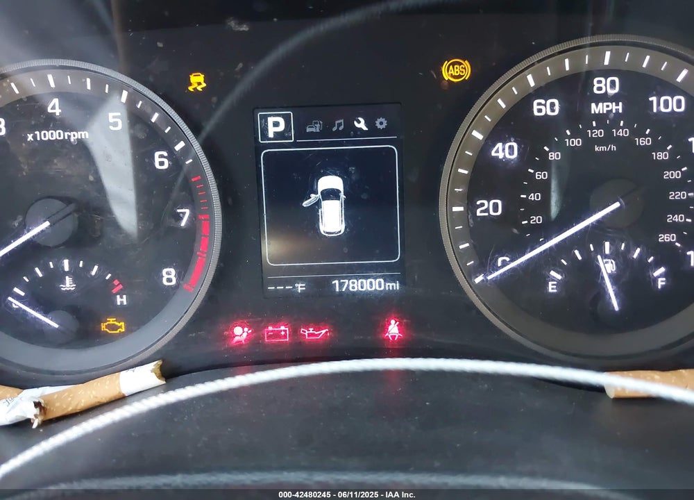 2016 HYUNDAI TUCSON VIN: KM8J3CA4XGU207587