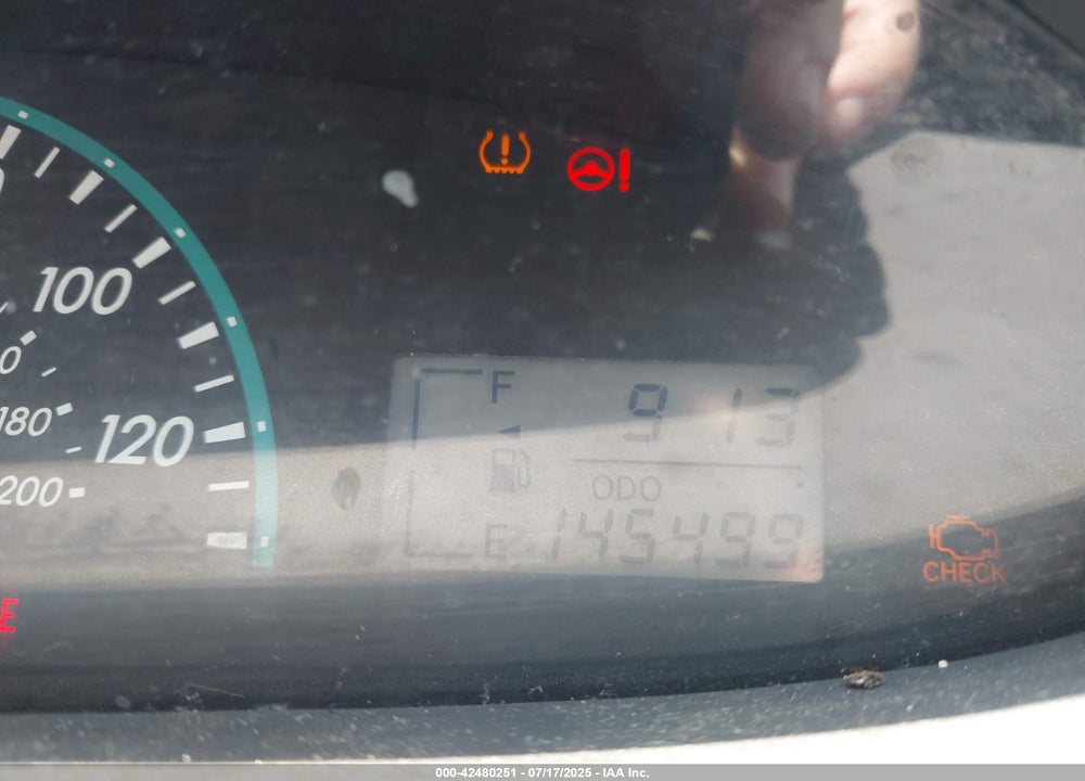 2012 TOYOTA YARIS VIN: JTDBT4K31CL026818