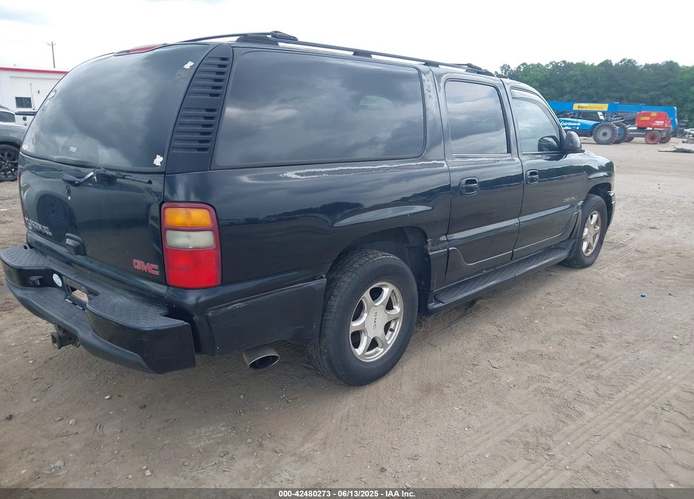 2002 GMC YUKON XL 1500 DENALI VIN: 1GKFK66U82J324882