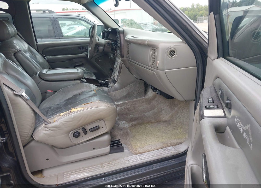 2002 GMC YUKON XL 1500 DENALI VIN: 1GKFK66U82J324882