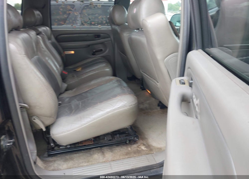 2002 GMC YUKON XL 1500 DENALI VIN: 1GKFK66U82J324882