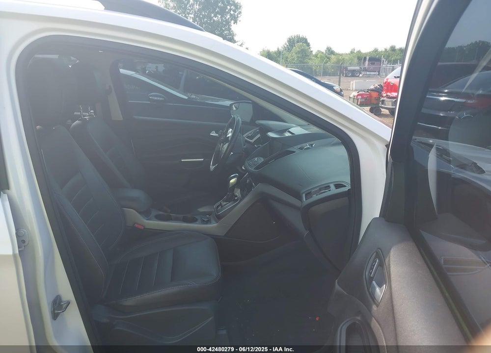 2014 FORD ESCAPE SE VIN: 1FMCU9G91EUB43044