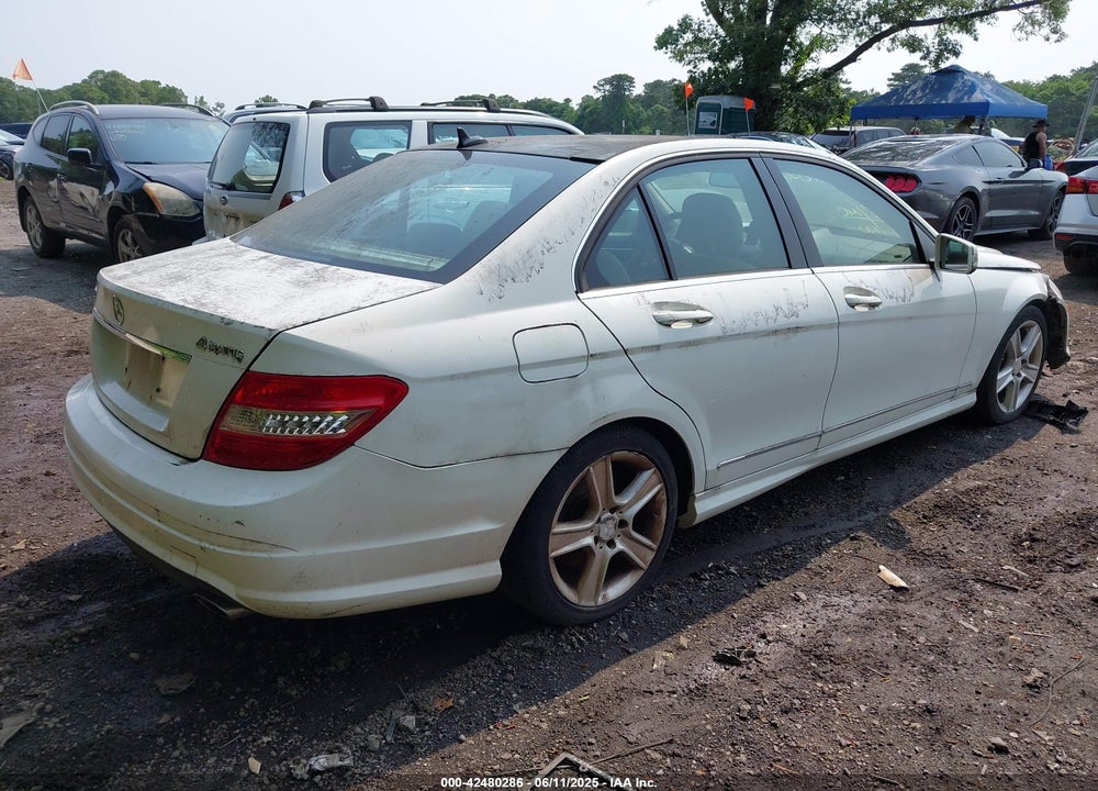2010 MERCEDES-BENZ C 300 LUXURY 4MATIC/SPORT 4MATIC VIN: WDDGF8BB4AF452161