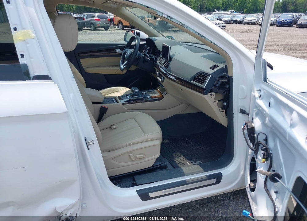 2020 AUDI Q5 VIN: WA1BNAFY0L2032723