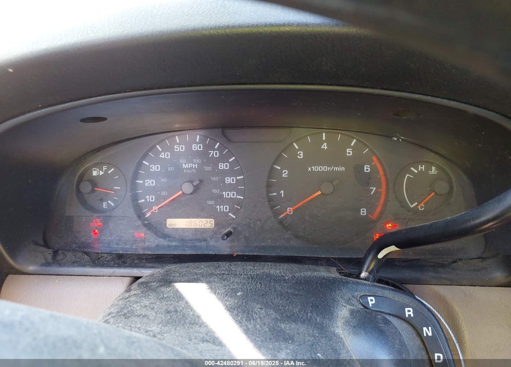 2001 NISSAN FRONTIER XE VIN: 1N6DD26S21C343609