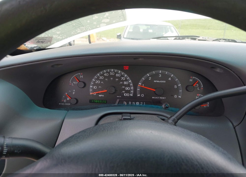 2000 FORD F-150 WORK SERIES/XL/XLT VIN: 1FTRF17W6YNA47683