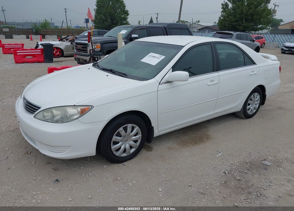 2005 TOYOTA CAMRY LE VIN: 4T1BE32K65U583454