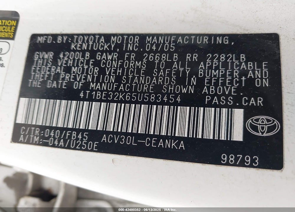 2005 TOYOTA CAMRY LE VIN: 4T1BE32K65U583454