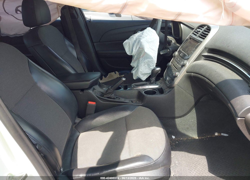 2014 CHEVROLET MALIBU VIN: 1G11C5SL5EF256342