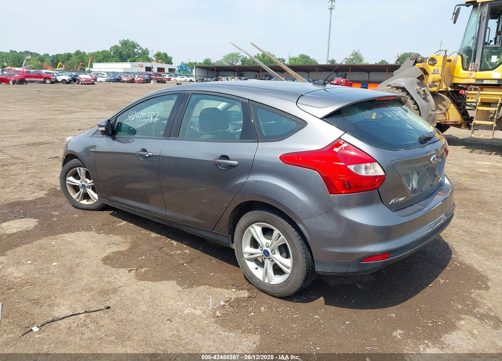 2014 FORD FOCUS SE VIN: 1FADP3K24EL411488
