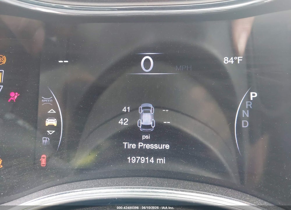 2018 JEEP GRAND CHEROKEE VIN: 1C4RJEBGXJC380394