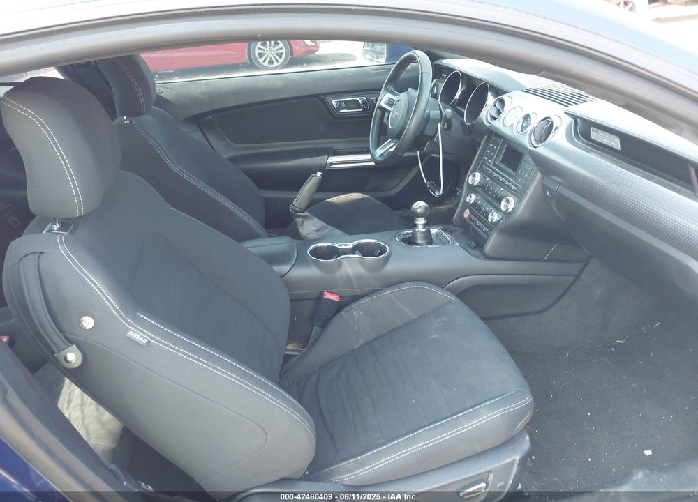 2016 FORD MUSTANG VIN: 1FA6P8CF0G5211058