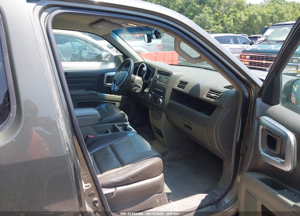 2006 HONDA RIDGELINE RTL VIN: 2HJYK16576H548163