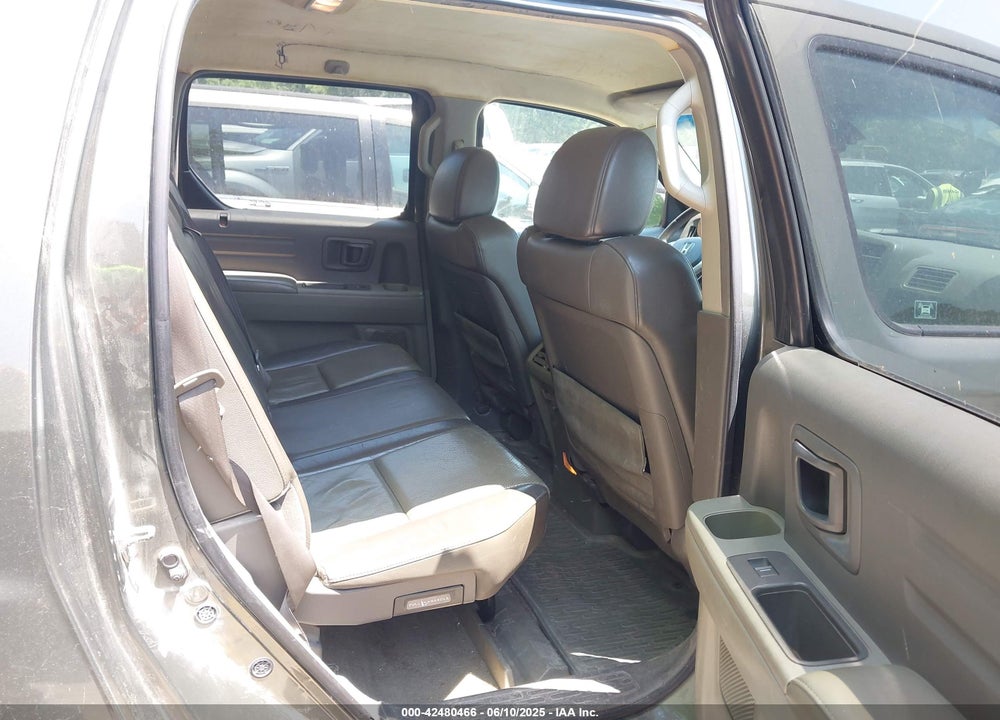 2006 HONDA RIDGELINE RTL VIN: 2HJYK16576H548163
